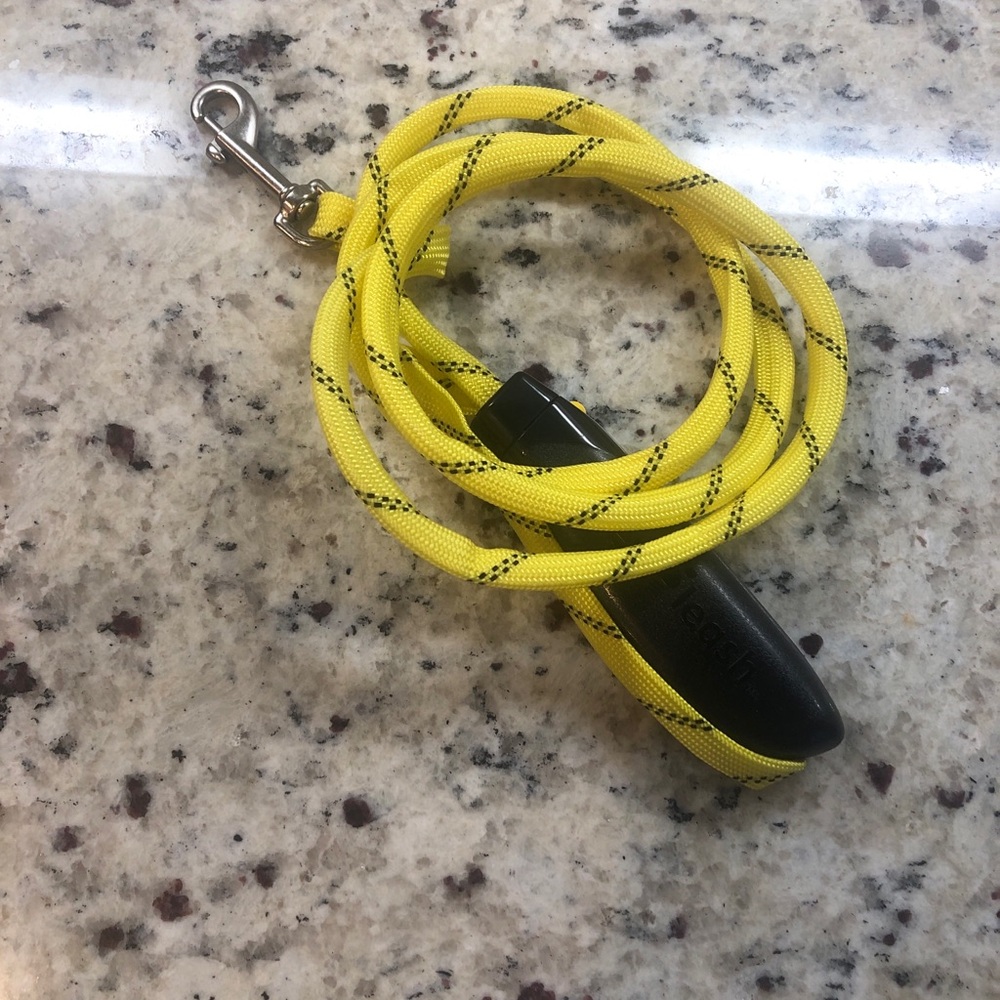 Litey Leash Yellow LED Light 5ft Dog Leash with Black Accents 2 Settings Safety